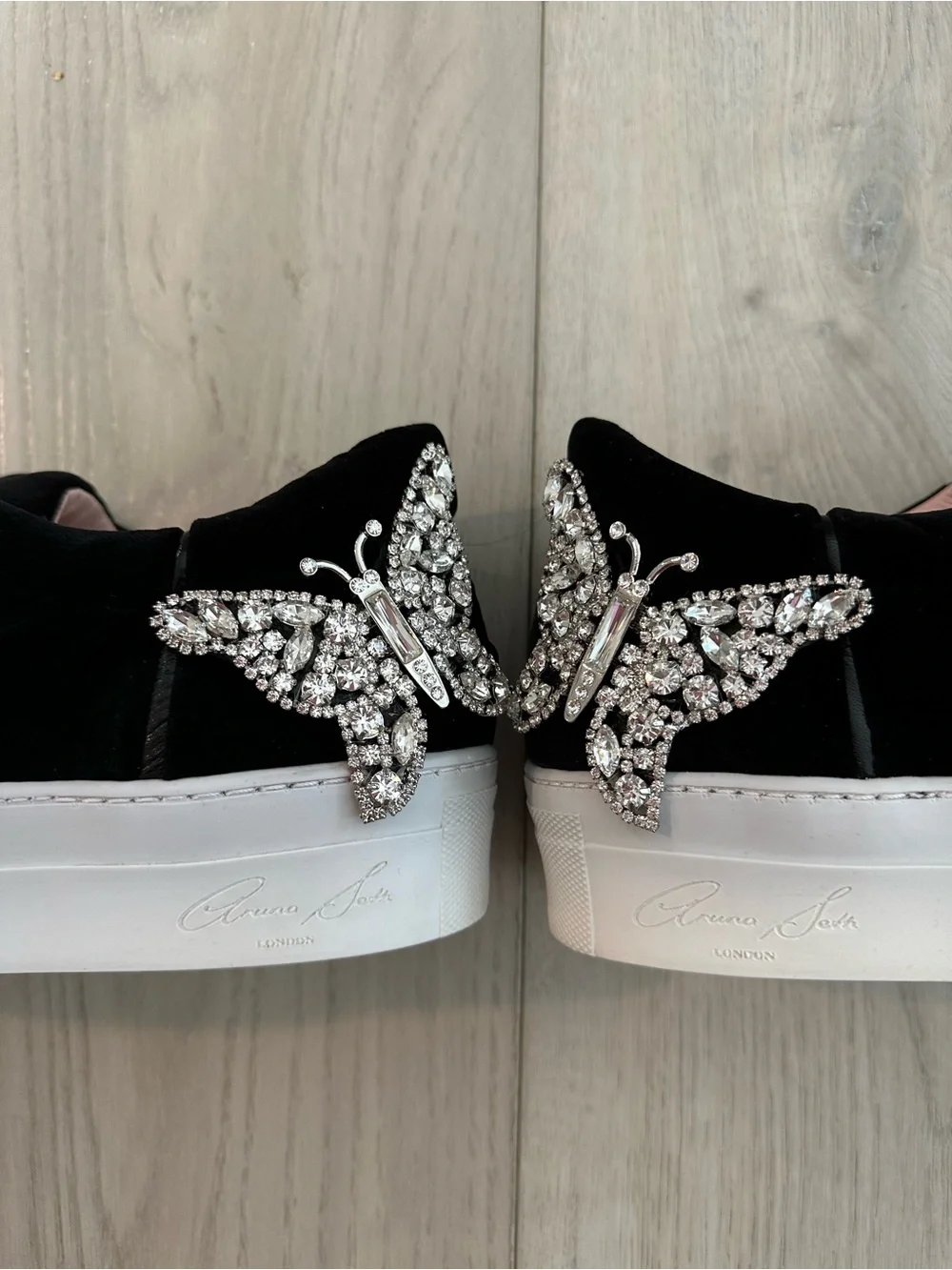 Aruna Seth Rocket Black Velvet Crystal Butterfly Sneakers Size 39